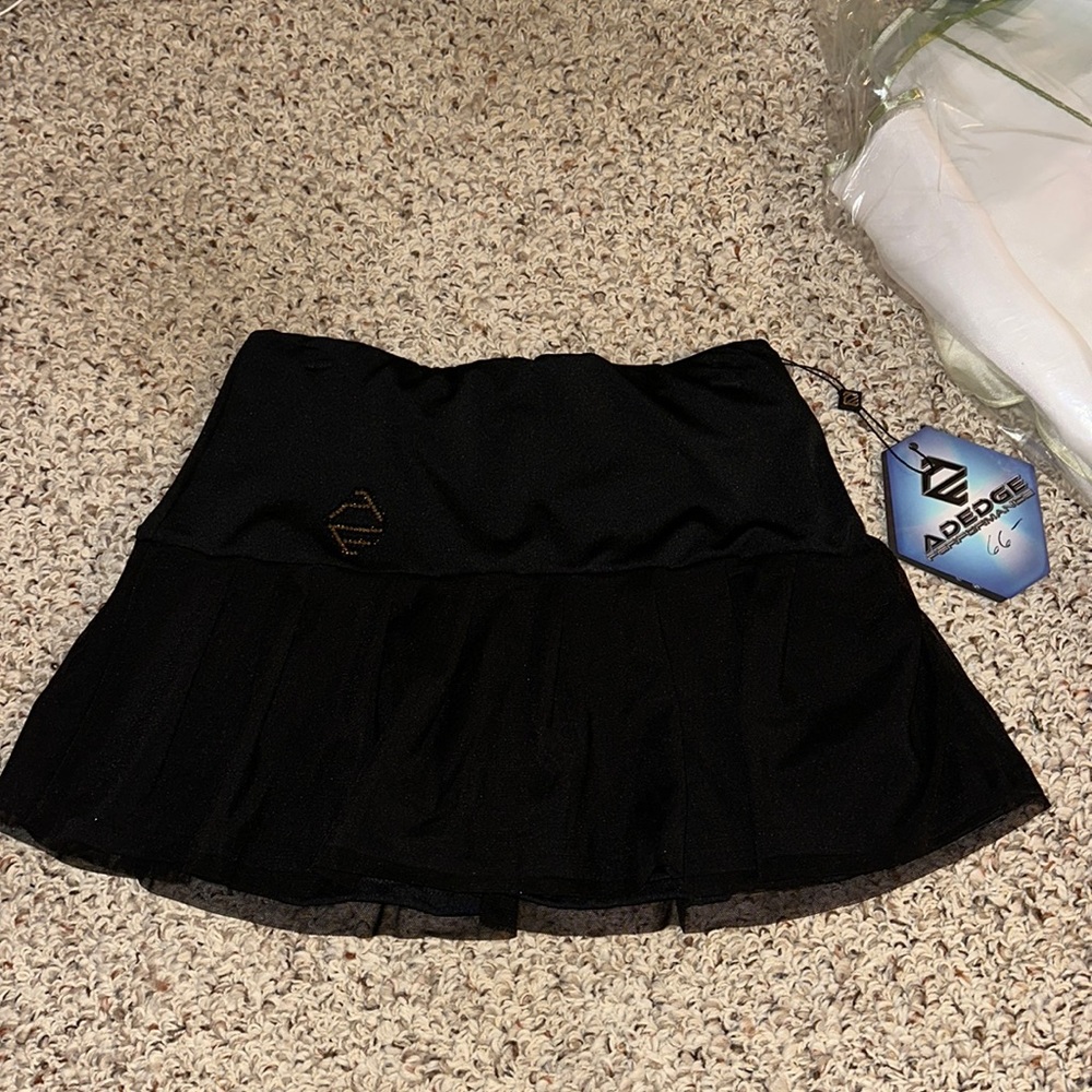 NWT Adedge Performance XS black workout skirt
